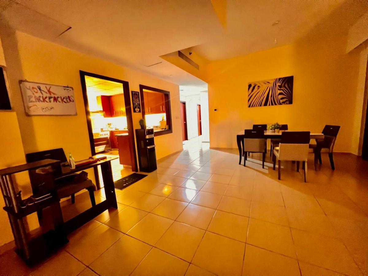 York Backpackers - Jumeirah Beach Hostel Dubai Buitenkant foto